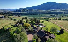 Casia Lodge And Ranch